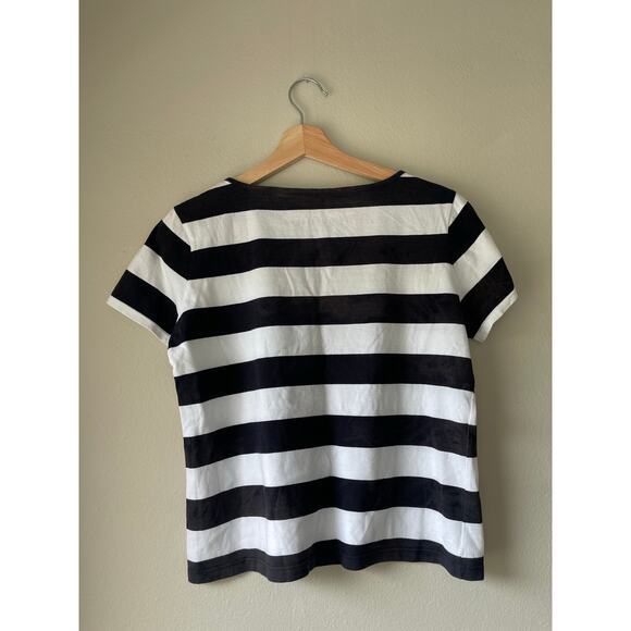 90s Requirements Black & White Stripe Tee with Star Embroidery - Picture 4 of 6